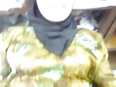 Felesége, míg áruház nyitva